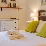 公寓 Zona Burlo - Con Terrazzo, Wi-fi Gratuito, Primo Piano Con Ascensore 的里雅斯特