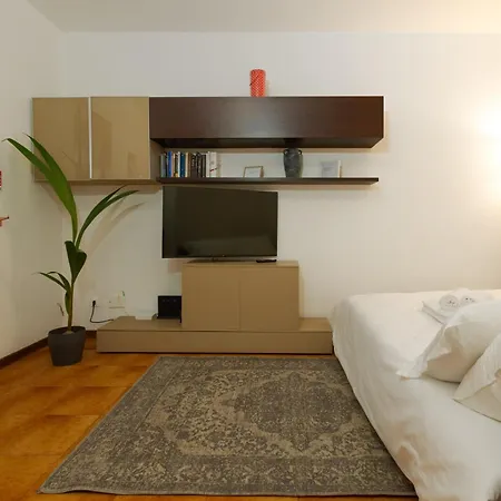 公寓 Zona Burlo - Wi-fi Terrazzo Ascensore *