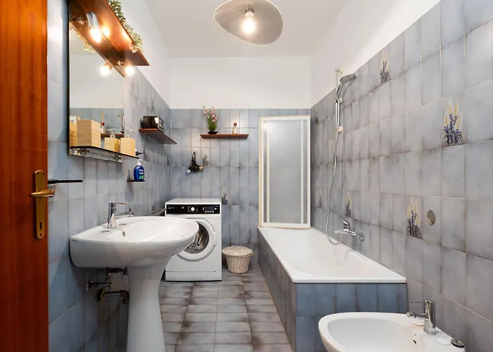 Zona Burlo - Con Terrazzo, Wi-fi Gratuito, Primo Piano Con Ascensore